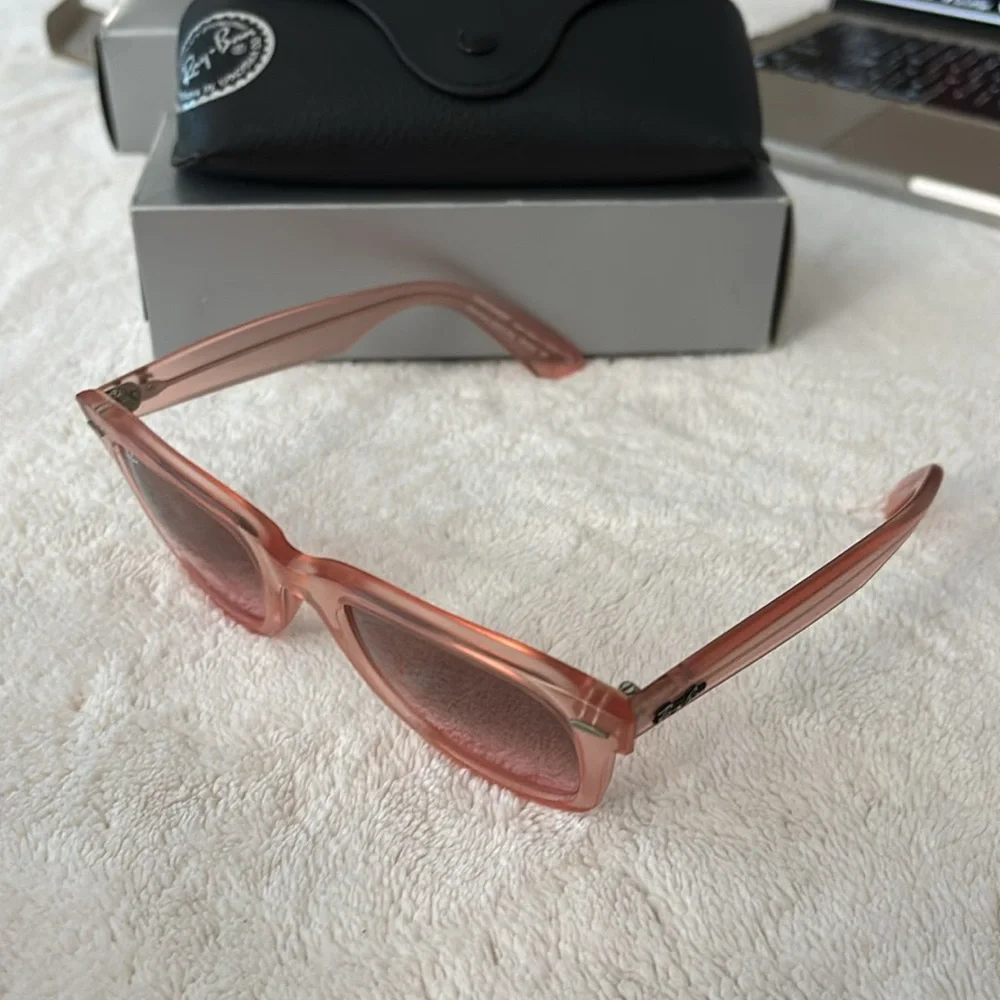 Ray Ban RB2140 Sunglasses by Luxotica - Picture 4 of 9